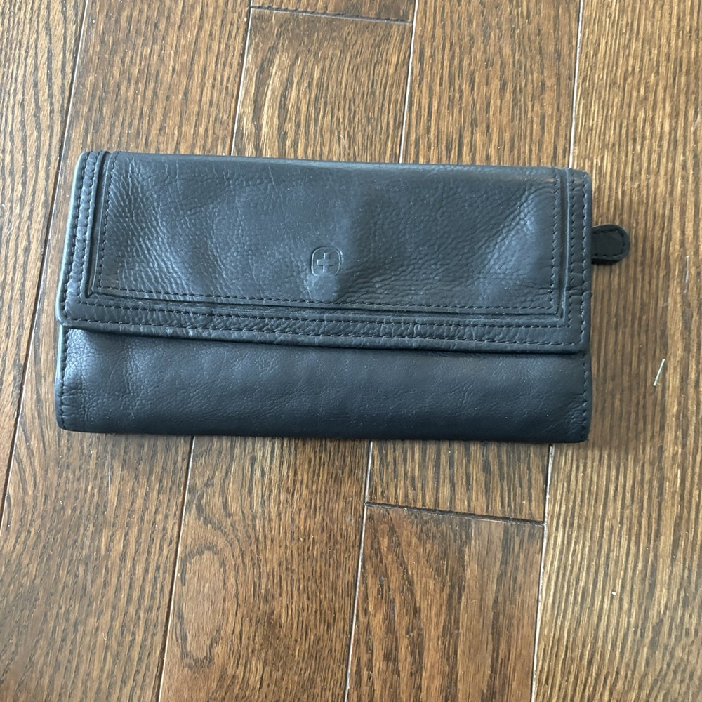 Swissgear Black Leather Wallet